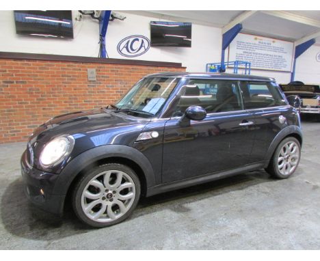 Make &amp; Model: Mini Cooper SDate of Reg: ST08 USCColour: Blackcc: 1598MoT: 18-09-2021Fuel Type: PETROLMileage: 137KTransmi