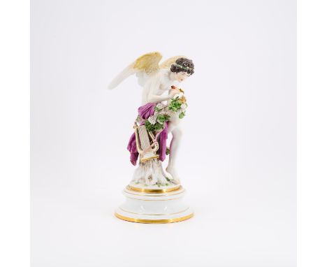 AMOR, DIE NACHTIGALLEN FÜTTERND. Meissen. Meister/Entwerfer: Modell R. Hölbe, 1882-85. Technik: Porzellan, farbig staffiert, 