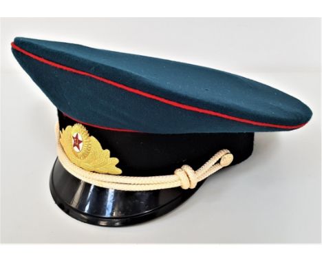 SOVIET USSR MILITARY ARMY OFFICERS PARADE HATin blue cloth with red piping above the red star with the hammer and sickle, wit