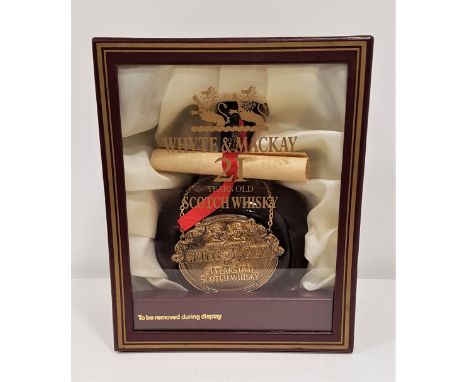 WHYTE & MACKAY 21 YEAR OLD SCOTCH WHISKYcomplete with certificate and presentation box, 70cl & 43% 