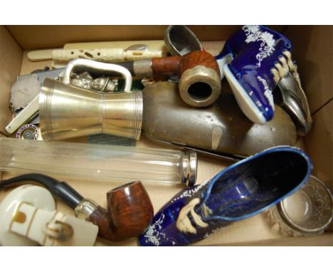 A box of miscellaneous items to include; white metal mounted smoking pipe, silver mounted glass open salt etc  