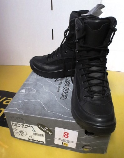Lowa Recon TF Para boot, black, size 6 