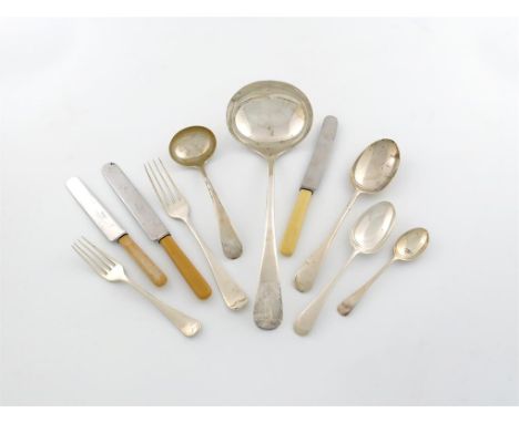 λ A silver Old English pattern part canteen, by William Hutton and Sons, Sheffield 1924/5, comprising: twenty-four table fork