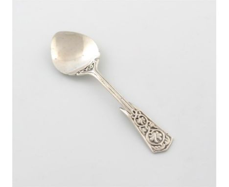 A Scottish provincial silver jam spoon, by Alexander Ritchie, of Iona, with Glasgow  marks for 1934, the tapering handle with