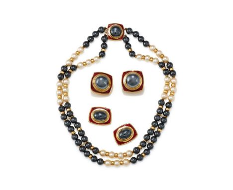 LEO DE VROOMEN, A HEMATITE, CULTURED PEARL AND ENAMEL NECKLACE AND EARRING SUITE LONDON 1985 AND 1994 The necklace composed o
