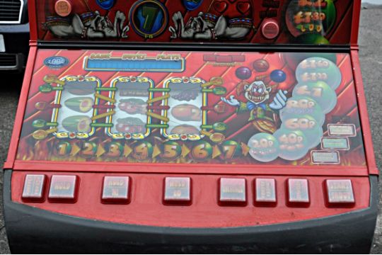 Juggling jackpots fruit machine cheats