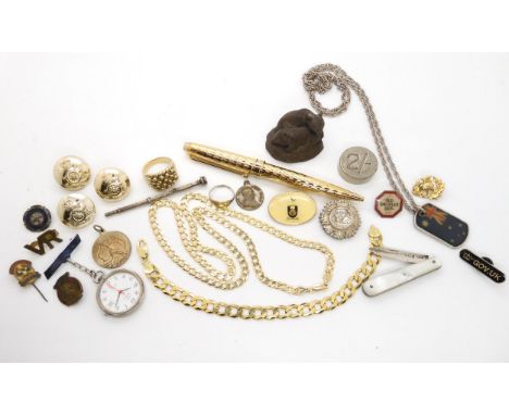 A gold plated silver curb link necklace and bracelet, a gold plated silver signet ring, various Australian badges etc Conditi