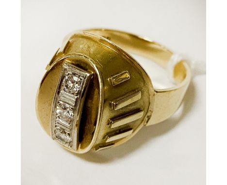 14CT GOLD &amp; DIAMOND RING - APPROX 6.5 GRAMS - SIZE P