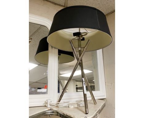 DRESSER STYLE TABLE LAMP - APPROX 70 CMS (H)