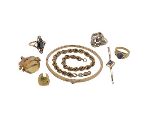 Assorted jewellery. Including a diamond set 9ct gold hinged bangle. Cased. A 9ct yellow gold rope link bracelet, 4.1g, 19cm. 