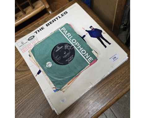 QUANTITY OF LP RECORDS INCLUDING THE BEATLES, BROTHER BEYOND, TRUST, HANK WILLIAMS, SPIKE MILLIGAN, QUANTITY OF SINGLES INCLU