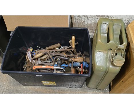 QUANTITY OF USING HAND TOOLS, JERRYCAN