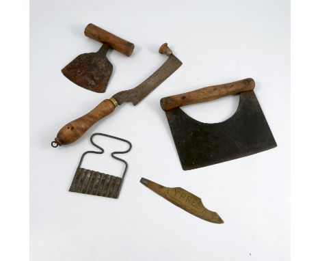 A collection of kitchen tools, to include a dough knife the blade stamped CW &amp; RV &amp; Bros Birm, Vaughan Cast Steel, an