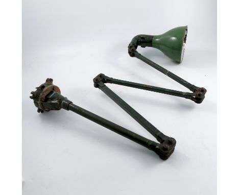 A Mek-Elek angular light