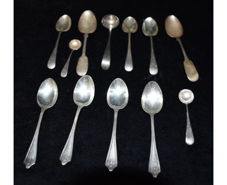 VARIOUS ANTIQUE STERLING SILVER SPOONS To include a small Georgian soup ladle, two mustard spoons, Hanoverian patterned teasp