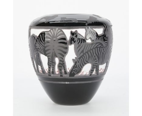 Valerie Surjan (American, b. 1946) for Nourot Art Glass Studio, United States. Black and white studio art glass cameo vase de