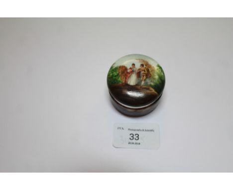 White metal mounted porcelain trinket box
