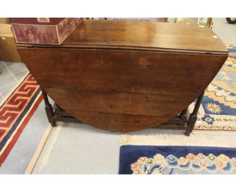 Oak drop leaf double gate-leg table