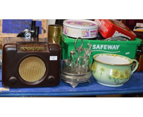 VINTAGE RADIO, EP CONDIMENT SET &amp; CHAMBER POT     