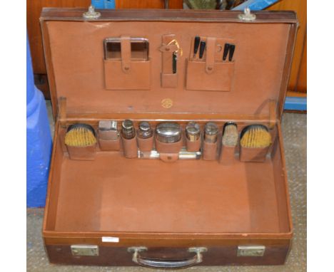 VINTAGE TRAVEL CASE WITH FITTED INTERIOR &amp; VARIOUS SILVER TOP JARS     