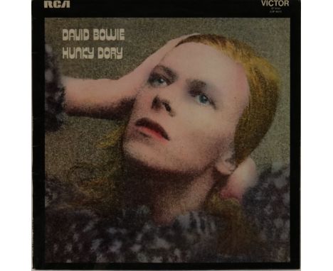 DAVID BOWIE - HUNKY DORY LP (ORIGINAL UK FRONT LAMINATED PRESSING - RCA VICTOR SF 8244). The always hard to track down origin