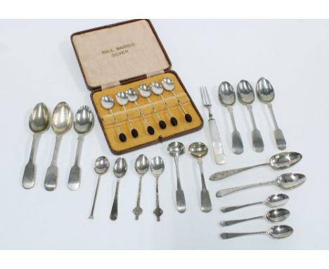 Cased set of six Sheffield silver coffee bean handled spoons, various silver teaspoons, two silver condiment spoons, silver a