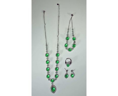 China ? Weight: total 85,6 grams Set of necklace, bracelet, finger ring and earrings.