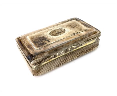 WILLIAM IV SILVER SNUFF BOX, maker Nathaniel Mills, Birmingham 1832, the hinged cover with central dedication within a border