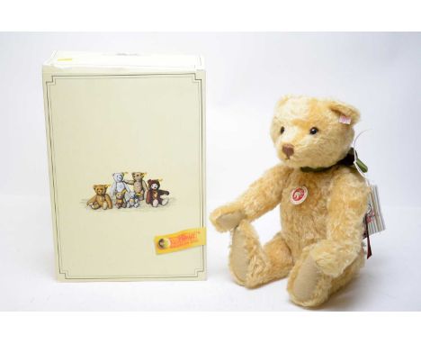 A Steiff limited edition blonde mohair British Collectors’ Teddy bear 2019, button and label to ear, in box.