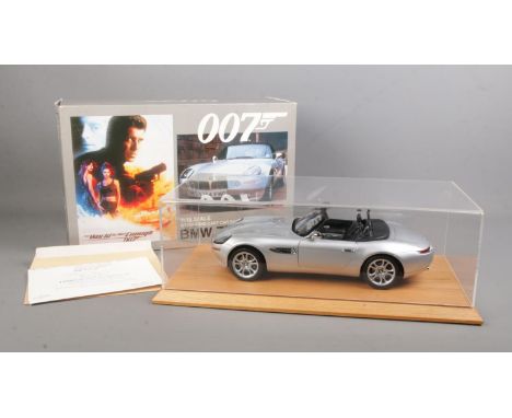 Kyosho 1:12 scale James bond die-cast boxed BMW Z8. with display case &amp; certificate. Serial No 102  