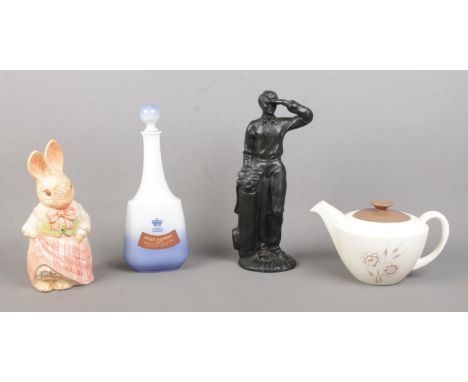 Four pieces of mainly ceramics, to include Royal Copenhagen decanter depicting Egeskov castle and label for Peter Heering liq