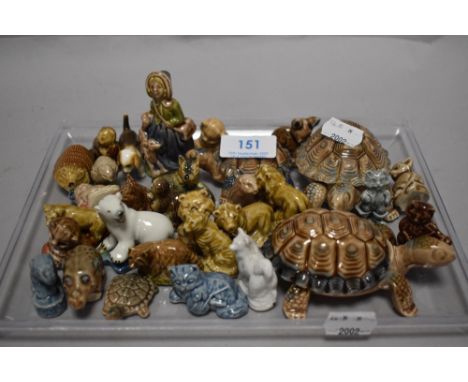 A selection of 20th century Wade figures including animals and turtle containers
