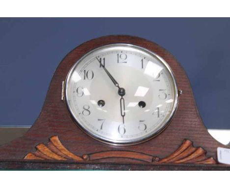 STRIKING MANTEL CLOCK