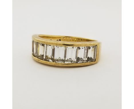 10K Gold CZ Ring. Stamped inside band. Ring Size: 7.25 Overall Weight: 4.1 g - All silver, gold and/or jewelry lots or invoic