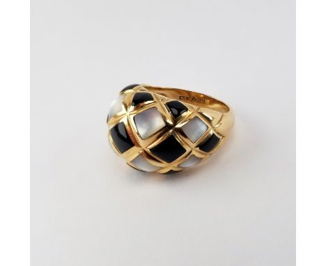 14K 'KBN' Onyx &amp; Mother of Pearl Ring. Stamped inside ring. Ring Size: 7.5 Total Weight: 12.6 g - All silver, gold and/or