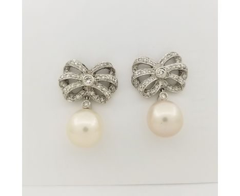 18K White Gold Pearl &amp; Diamond Earrings. Stamped on backing. Length: 2.4 cm. Pearl Size: 1 cm. Overall Weight: 8.5 g - Al