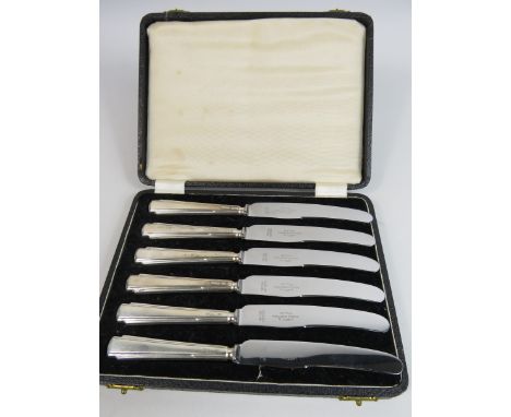 Set of 6 Sterling silver handled knives in original case 1950 Emile Viner Sheffield.