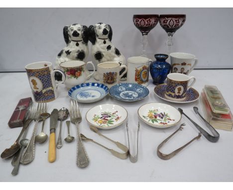 Mixed lot to include ceramics, glass and silver plated cutlery.