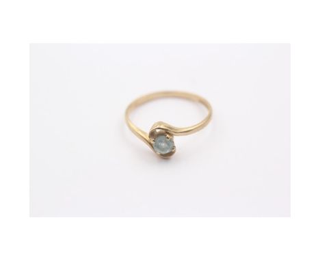 9ct Gold blue paste twist setting ring 1.3g&nbsp;&nbsp; 743024