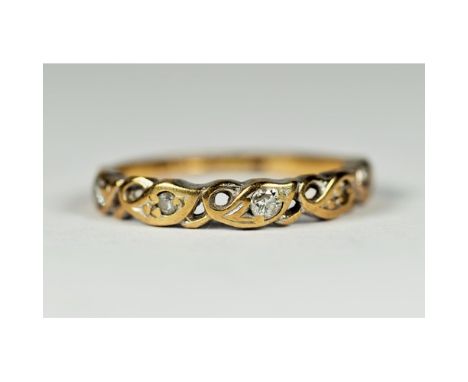 9ct gold diamond stylised floral ring (1g) 2030335