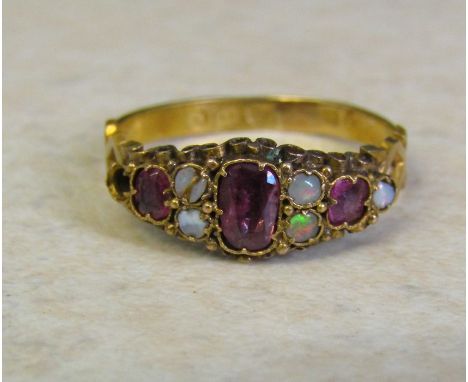 18ct gold opal and amethyst ring Birmingham 1922 size O/P weight 1.9 g (one opal missing, one damaged)