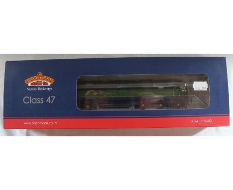 Bachmann Branch-Line boxed OO gauge 32-804 Class 47 diesel D1572 BR Two Tone Green