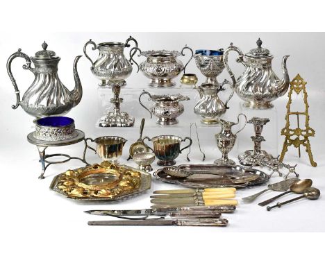 A quantity of silver plated ware, to include a four-piece tea service by Hopkins &amp; Hopkins, Dublin, flatware including bo