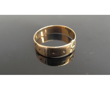 A rose gold buckle ring unmarked. Size R, 2.3g