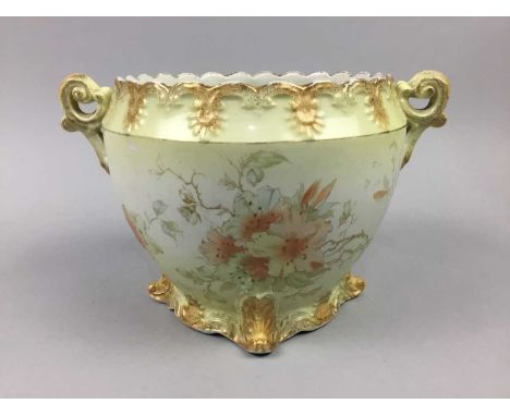 CERAMIC PLANTER, with floral and gilt decoration, 20cm diameter, along with a decorative vase and a circular charger (3)