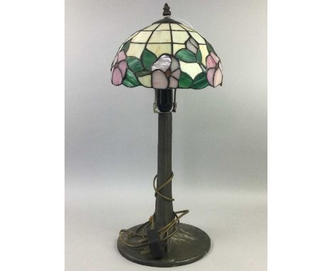 TIFFANY STYLE TABLE LAMP,60cm high overall