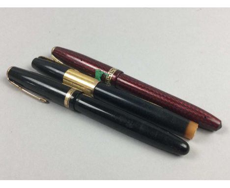 PARKER FOUNTAIN PEN,with 14K nib, along with further pens, draughtsman's tools and two snuff boxes