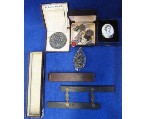 Bag of assorted items to include: RMS Lusitania replica medal; Royal Worcester coronation bar brooch, boxed; rolling rule; ca