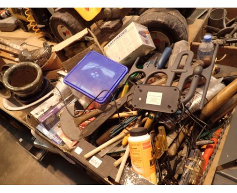 Box of household tools with hedge trimmer and further box of lightbulbs and enamel bowl etc
