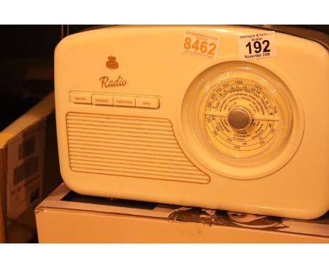 Cream GPO Rydell retro portable DAB+/DAB band III/FM digital radio with retro dial face, boxed. Not available for in-house P&